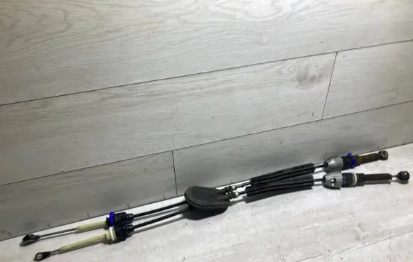 Renault Clio V Gear shift cable bracket 