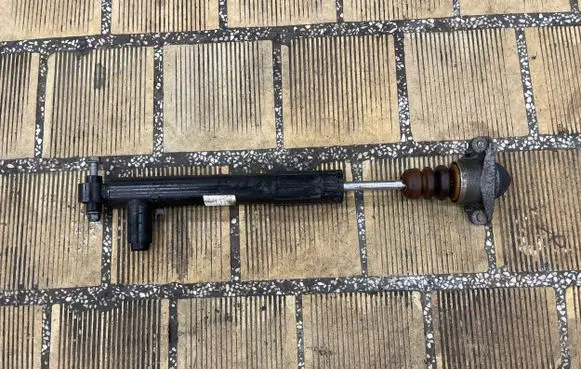 Audi A3 8Y Rear shock absorber/damper 5WA512009C