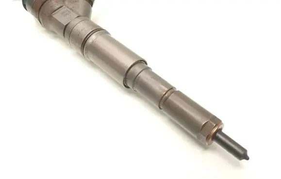 BMW 5 E60 E61 Fuel injector 7794652 0445110212