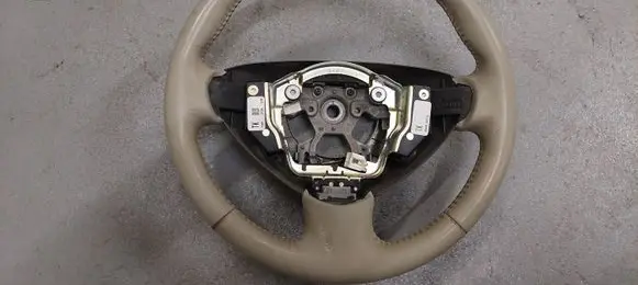 Nissan Leaf I (ZE0) Steering wheel 484303NF1A
