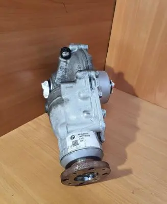 BMW M5 F90 Front differential 863587002 1807030968