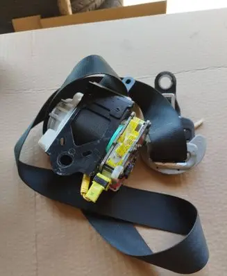 Toyota Verso Front seatbelt