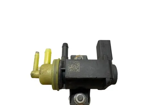 Audi A3 S3 8P Turbo solenoid valve 1K0906627B 4011464A 340910734
