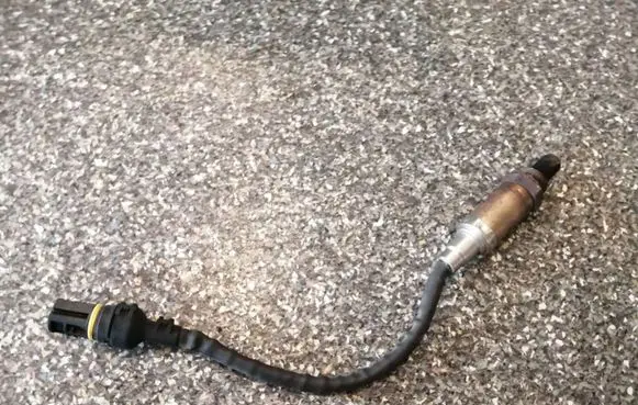 BMW 5 E60 E61 Lambda probe sensor 0258003477