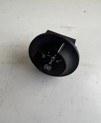 Peugeot 807 Interior fan control switch 1488941077 0400440161