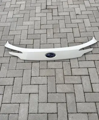 Subaru Crosstrek III Tailgate trim 91112FN600
