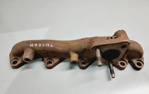 Hyundai Tucson TL Exhaust manifold 285102F650