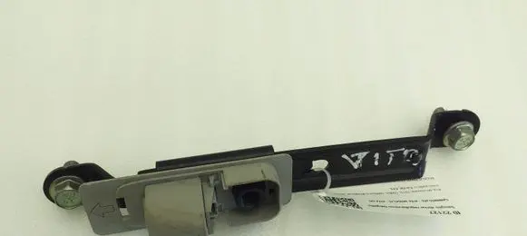 Suzuki Vitara (LY) Seat belt adjustment rail BHC560057J
