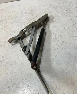BMW 5 E39 Tailgate/trunk/boot hinge 41518159398