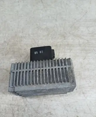 Opel Zafira A Glow plug pre-heat relay 09132691 51299008