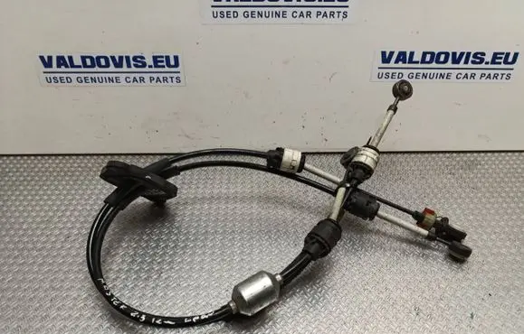 Renault Master III Gear shift cable linkage 8201083201A