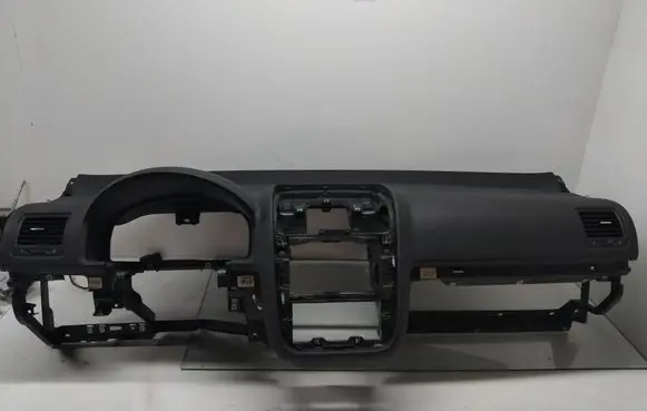 Volkswagen Jetta V Dashboard 1K1857181
