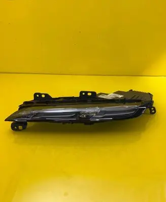BMW 7 G70 Headlight/headlamp 9879935-12