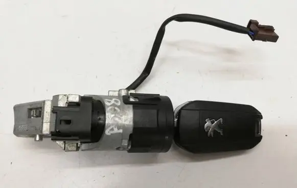 Peugeot 508 Ignition lock 9663123380