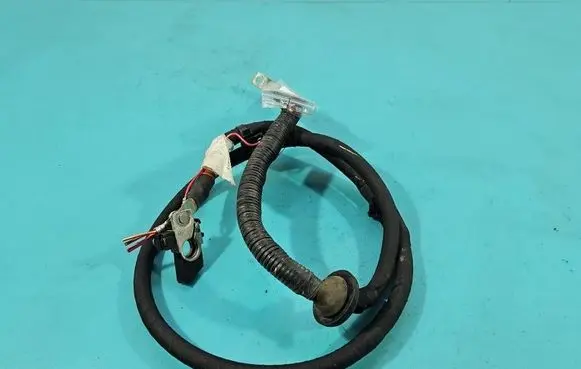 Positive cable (battery)