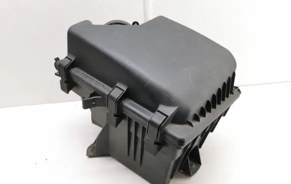 Volvo S80 Air filter box 8683291 13585