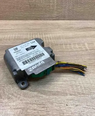 Opel Zafira A Airbag control unit/module 24416704 1923594