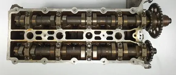 Jaguar XJ X308 Engine head XR836090AD