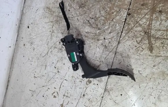 Volkswagen Fox Accelerator throttle pedal 6Q1721503C 6PV00849601