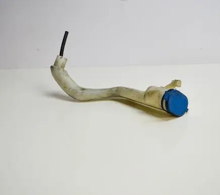 Mercedes-Benz CLC CL203 Window washer liquid tank fill tube A2098600017