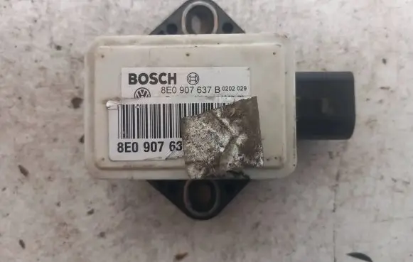 Audi A4 S4 B7 8E 8H ESP acceleration yaw rate sensor 8E0907637B 8E0907633