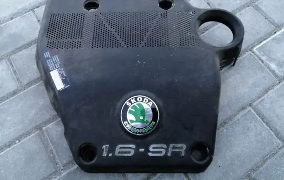 Seat Ibiza II (6k) Engine cover (trim) 06A103925AA