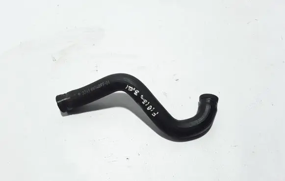 BMW 5 F10 F11 Engine coolant pipe/hose 6854897