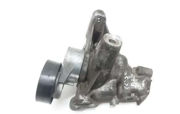 Volvo XC60 Engine mounting bracket 6G9N19D624BC