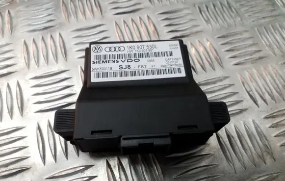 Volkswagen Golf V Other control units/modules 1K0907530L