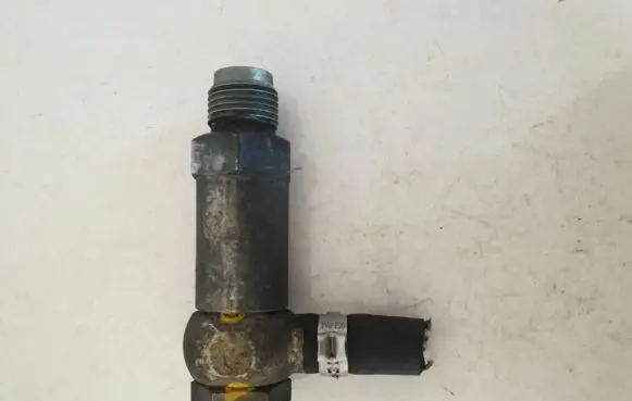Fuel pressure sensor