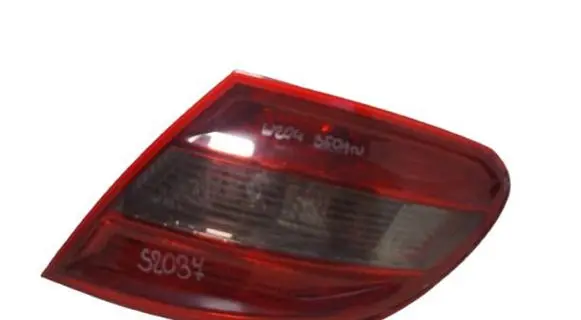 Mercedes-Benz C W204 Rear/tail lights 2048203064R