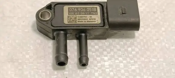 Volkswagen Caddy Exhaust gas pressure sensor 076906051B 08335099 51MPP0203