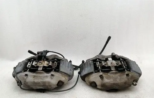 Mercedes-Benz S W221 Front Brake Caliper Pad/Carrier A0034205383
