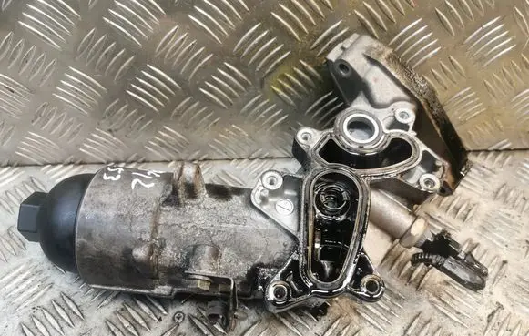 BMW X5 E53 Oil filter cover 7788453