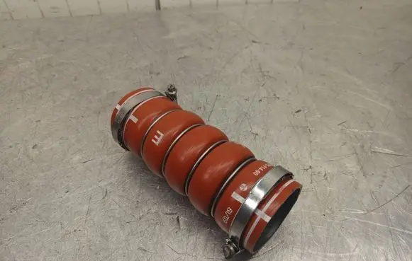 Peugeot 3008 I Intercooler hose/pipe 9687511480