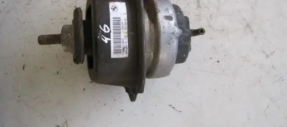 BMW X5 E70 Engine mount bracket P679541801