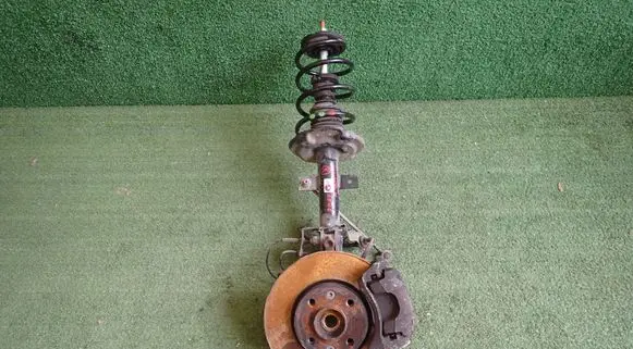 Dacia Sandero III Front wheel hub spindle knuckle 