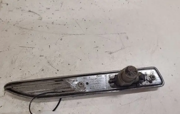 Ford Mondeo MK IV Front fender indicator light 7S7113K354A