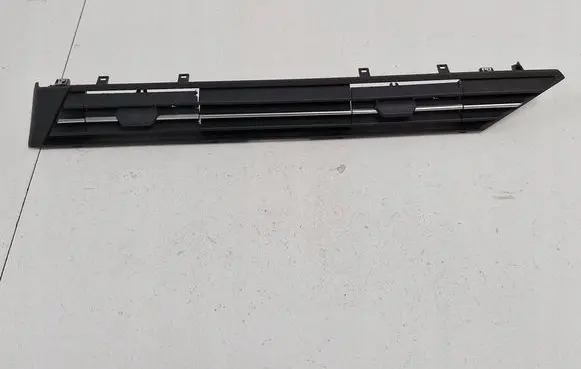 Opel Astra L Dashboard air vent grill cover trim 9840073880