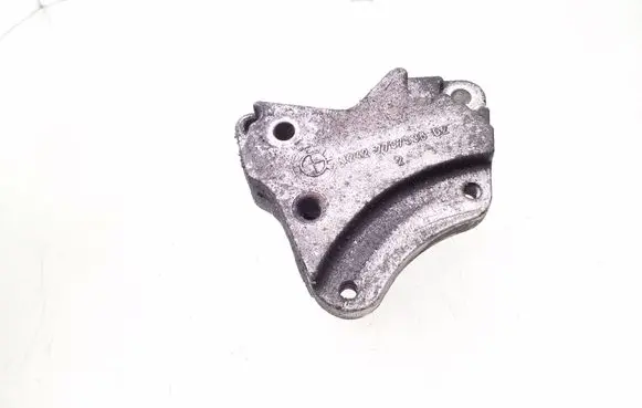 BMW 5 E60 E61 Power steering pump mounting bracket 7787538 32427787538