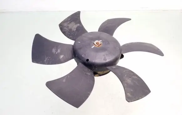 Nissan Almera Tino Electric radiator cooling fan 5000109