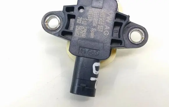 Skoda Fabia Mk3 (NJ) Airbag deployment crash/impact sensor 4H0955557