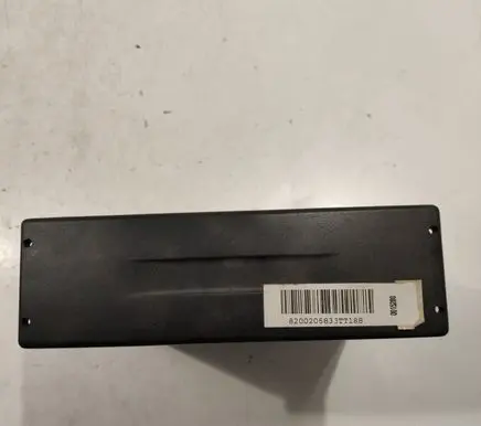 Renault Espace - Grand espace IV Radio/CD/DVD/GPS head unit 8200205833 RENRAT12052