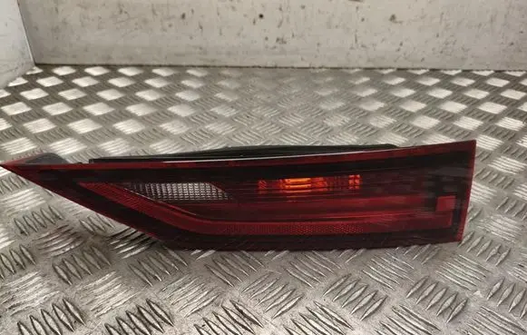 Volvo S90, V90 Rear/tail lights 31656786