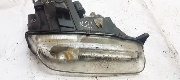 Mazda 323 F Headlight/headlamp