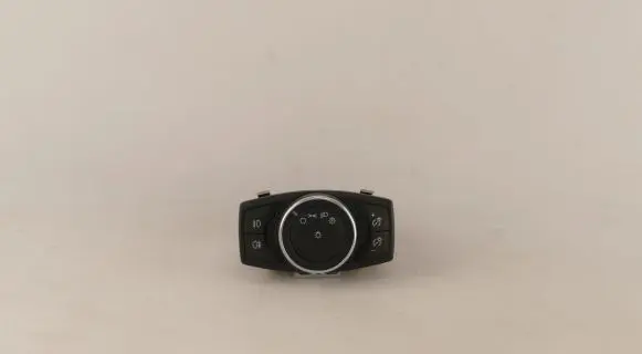 Ford Focus Light switch 10139798