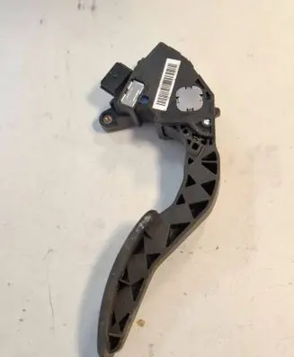 Renault Megane IV Accelerator throttle pedal 180020022R