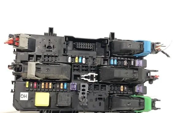 Opel Zafira B Other control units/modules 13220831