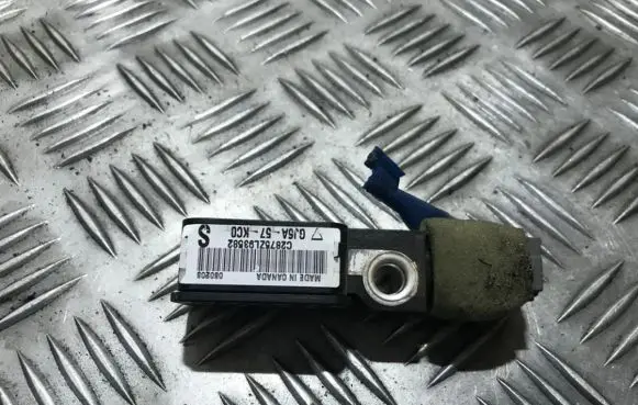 Mazda 6 Airbag deployment crash/impact sensor gj6a57kc0 gj6a-57-kc0