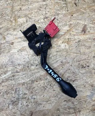 Volkswagen Transporter - Caravelle T4 Wiper control stalk 7D0953503